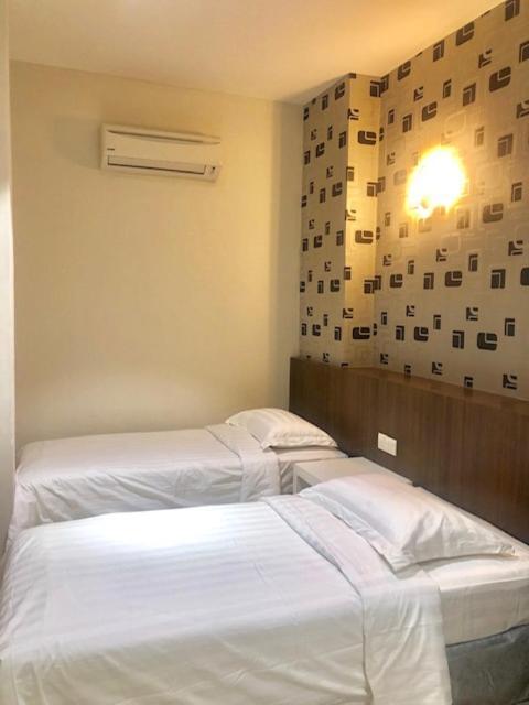 De Champs Hotel Kuantan Luaran gambar
